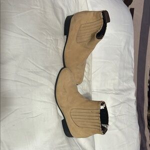 Tan Chelsea Boots for Men